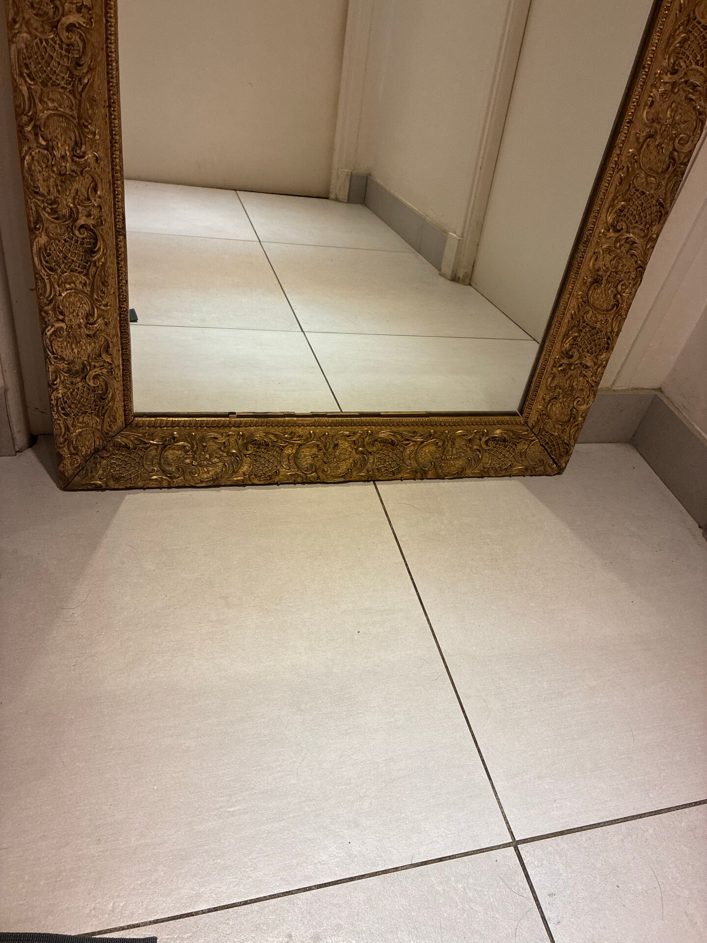 Rectangular framed mirror in wood and gilded stucco – Louis XV Rococo style