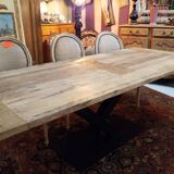 Farm table