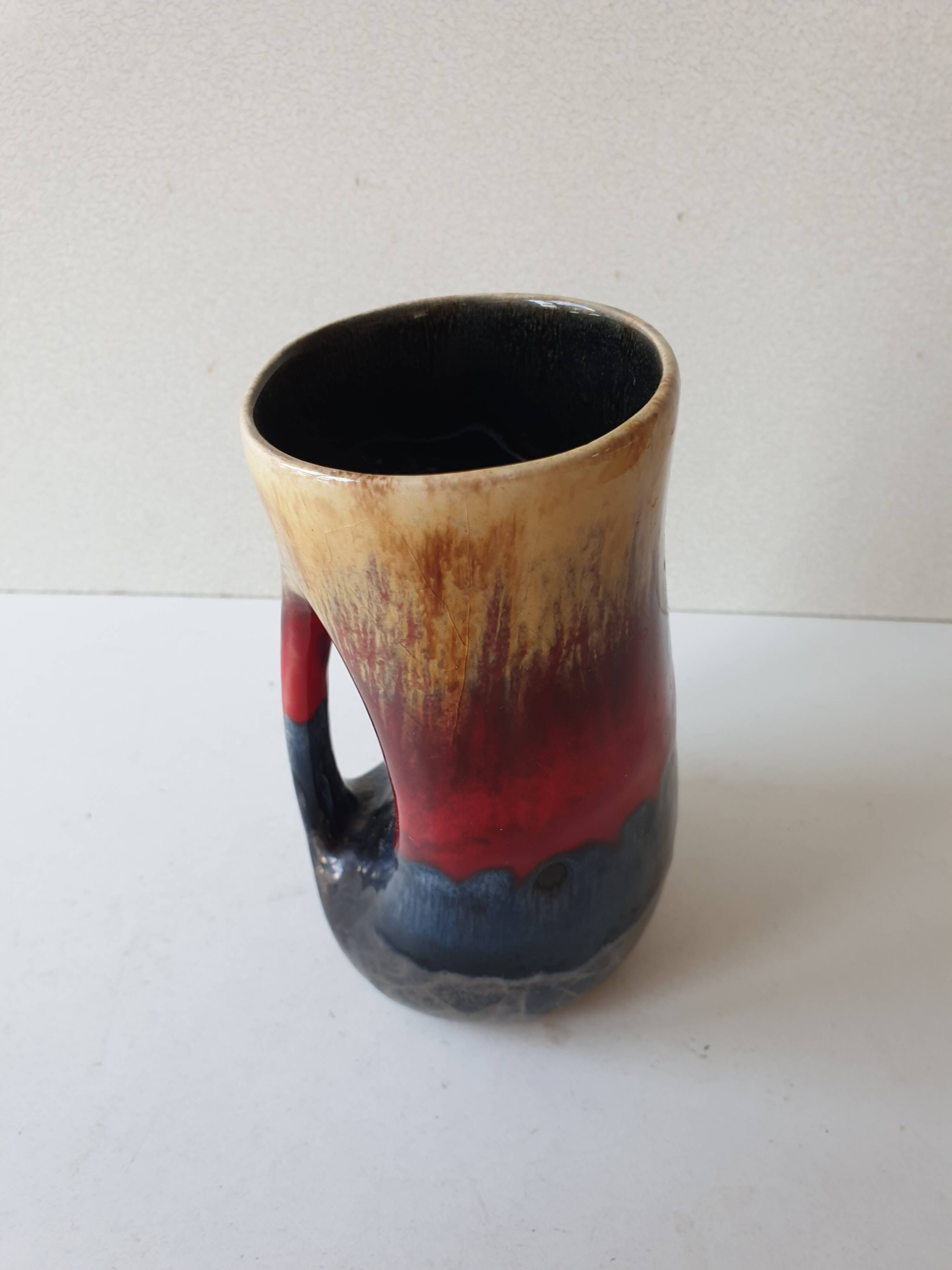 Ceramic vase with yellow, red and blue pattern - Vintage