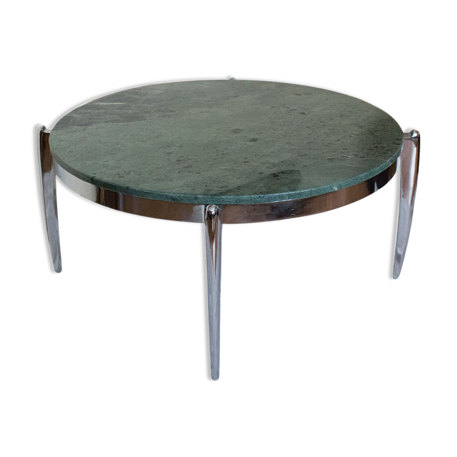 Spectacular coffee table made of marble and stainless steel