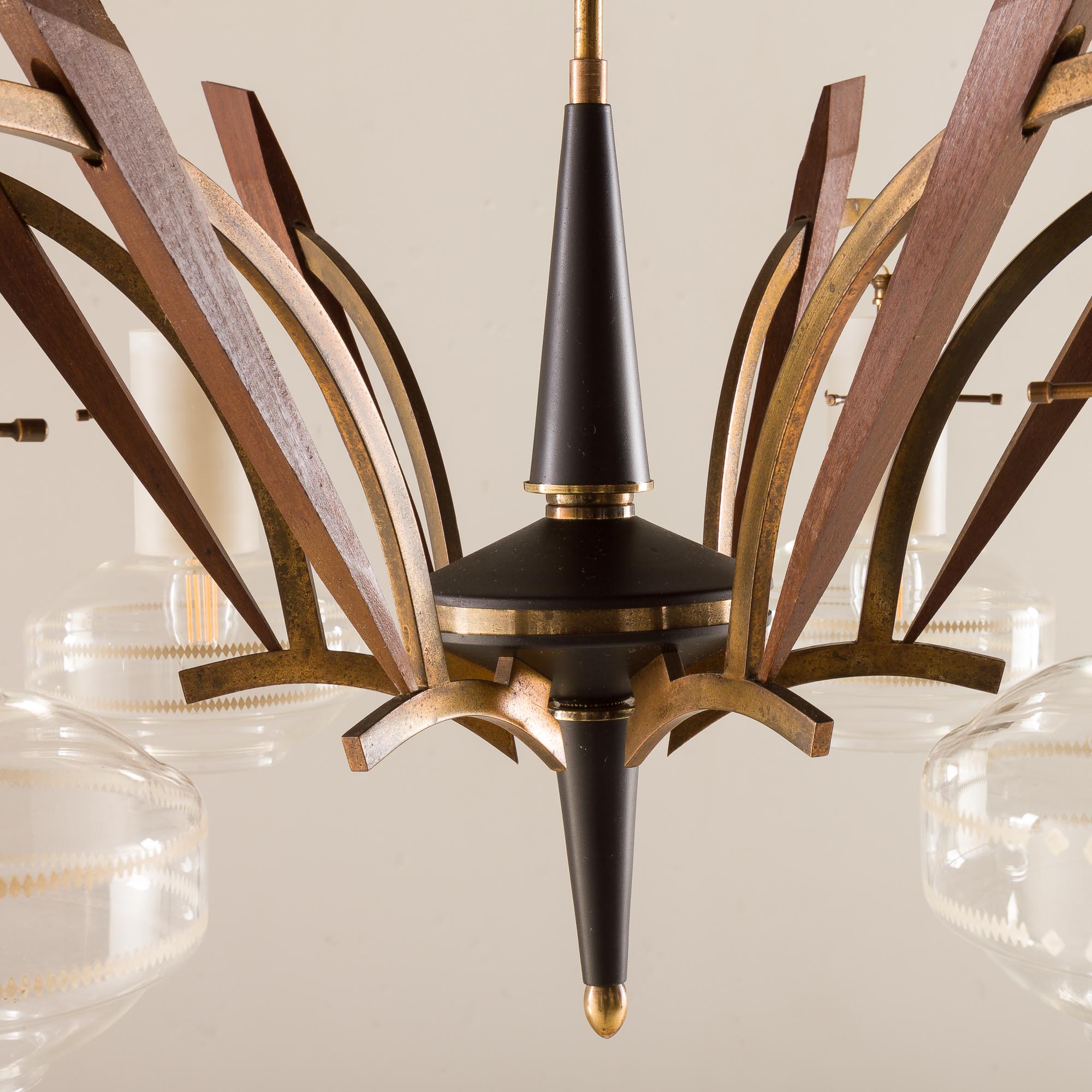 Italian mid-century Murano glass and teak chandelier attributed to Stilnovo, 1960s