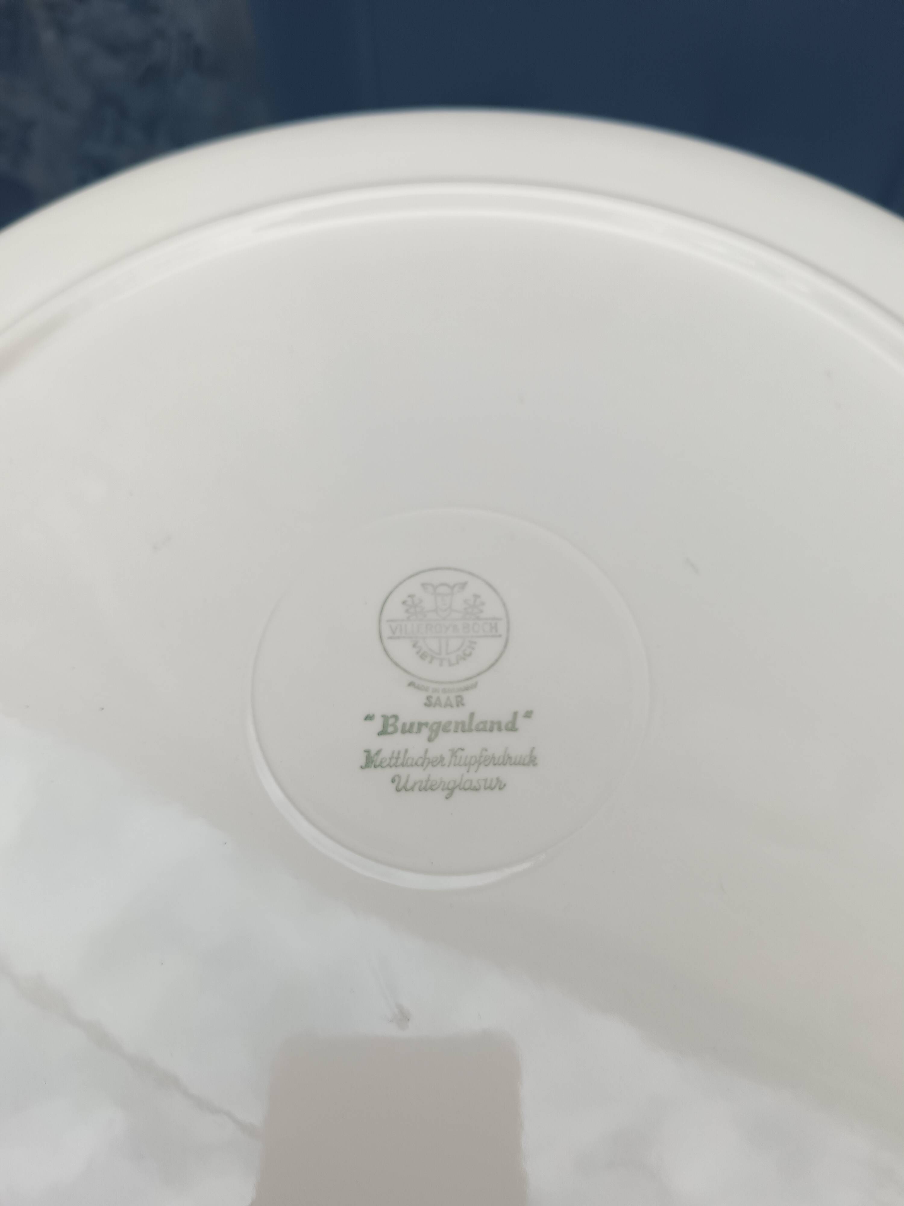 Large Villeroy & Boch "Burgenland" dish
