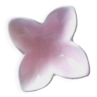 Slip pocket tray pink flower shape