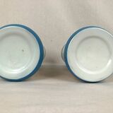 Paire de vases en opaline à décor émaillé, fin XIXe