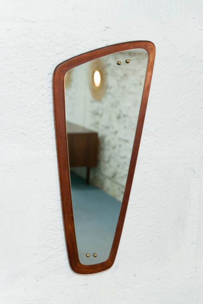 Scandinavian mirror asymmetrical 75x35cm