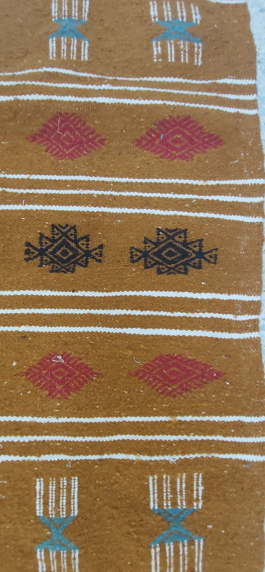 Handmade kilim carpet in pure wool 100x65cm