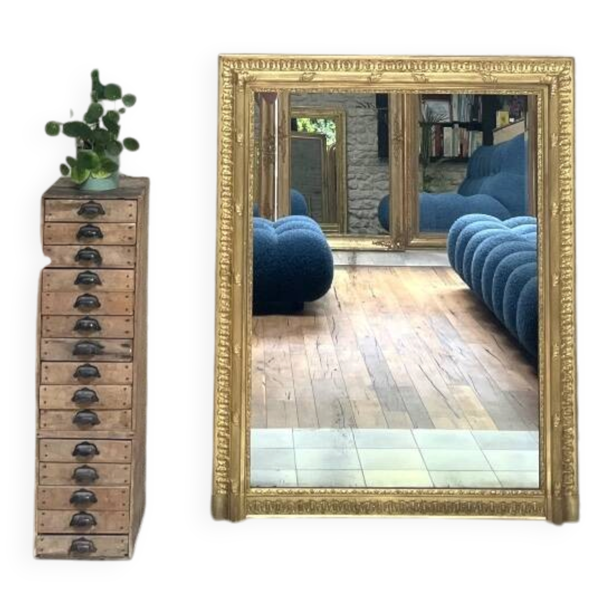 Fireplace mirror 127/101.5cm gilded with gold leaf, mercury glass, fireplace trumeau.