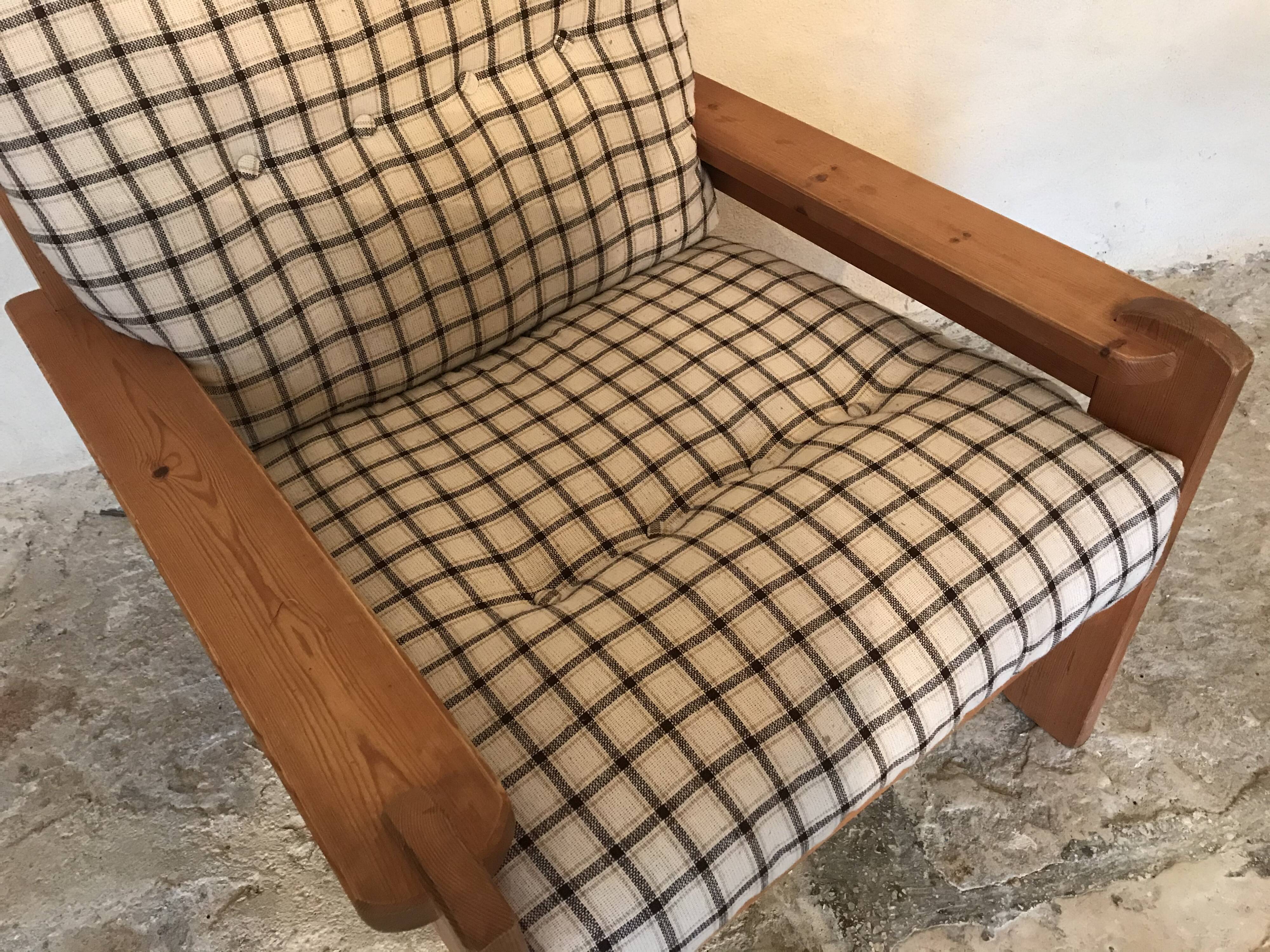 Vintage pine chair style Swedish chalet 1960-1980
