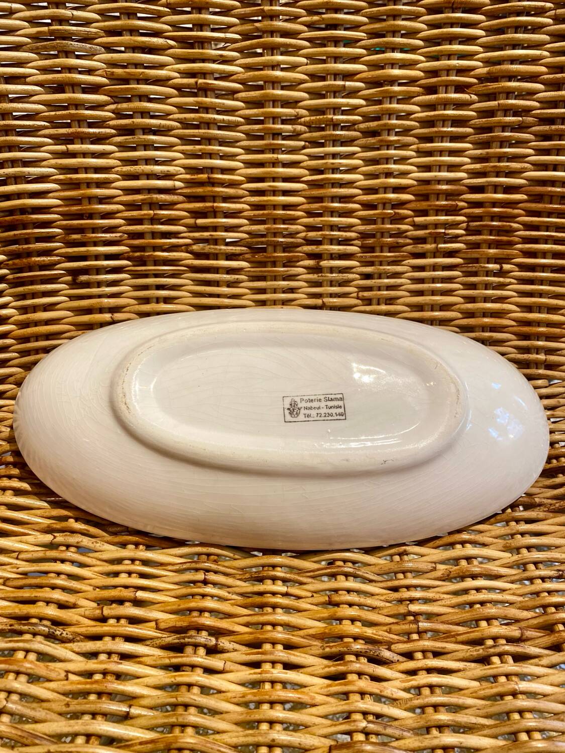 Tunisian dish with fish decoration – Slama pottery (Nabeul)