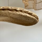 Rattan suspension or shade in the shape of a braided undulating circular tray d:80