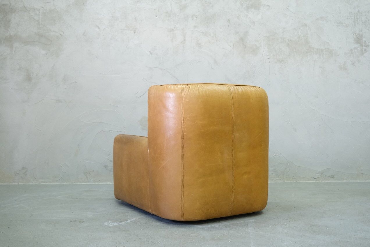 Brutalistic italian leather living room set, 1970, set of 2