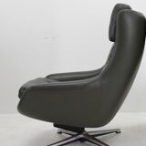 Midcentury Swivel Rocking Armchair, Peem, Finland, 1970s