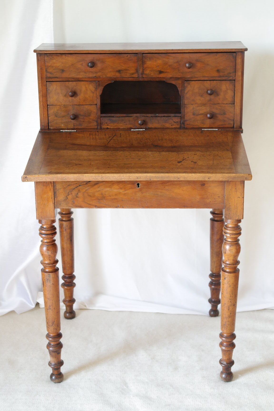 Secretary desk happiness of the day Louis Phillipe in walnut