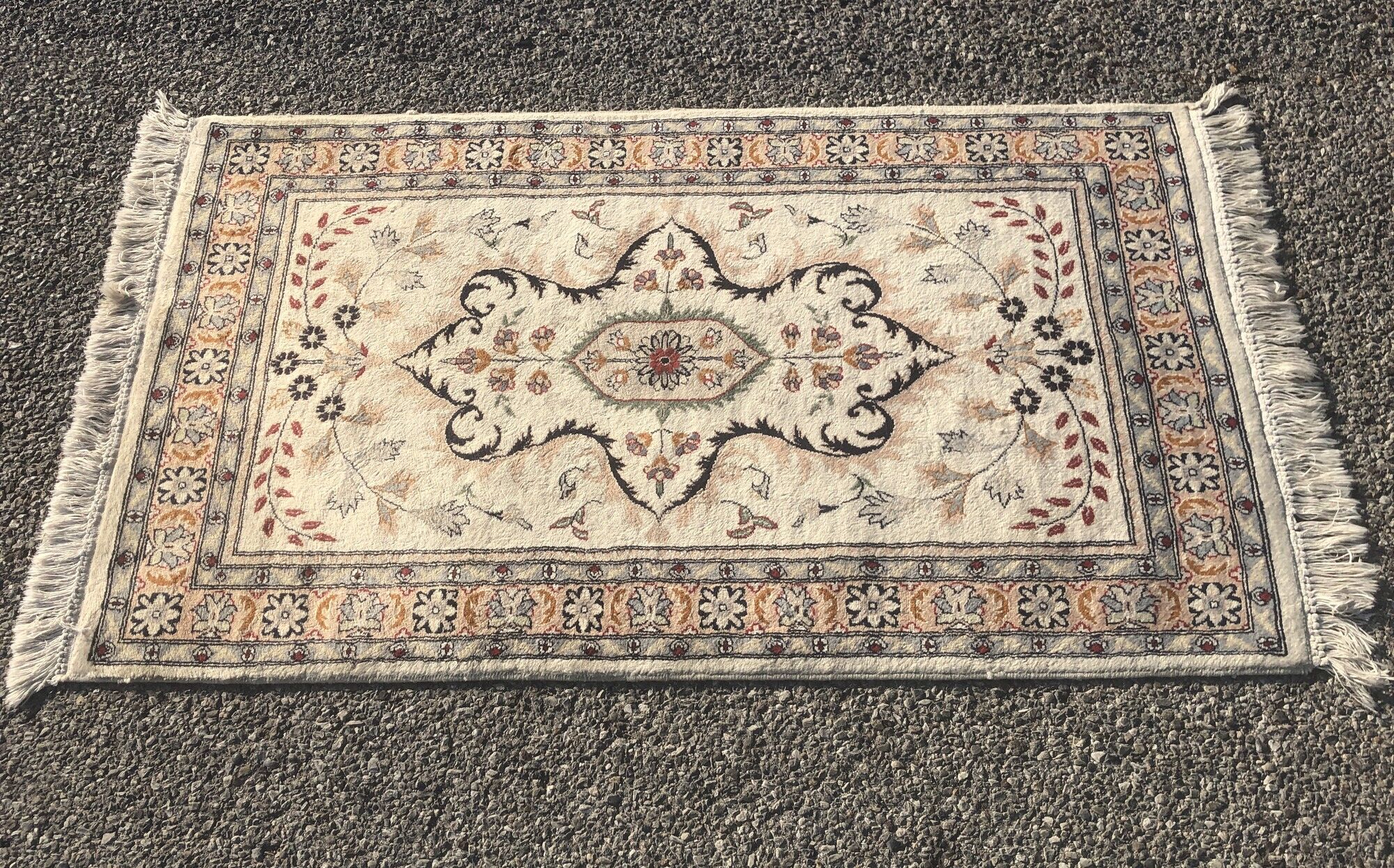 Tapis d'orient penjab-inde. fait main 0.78 x 1.40 cm