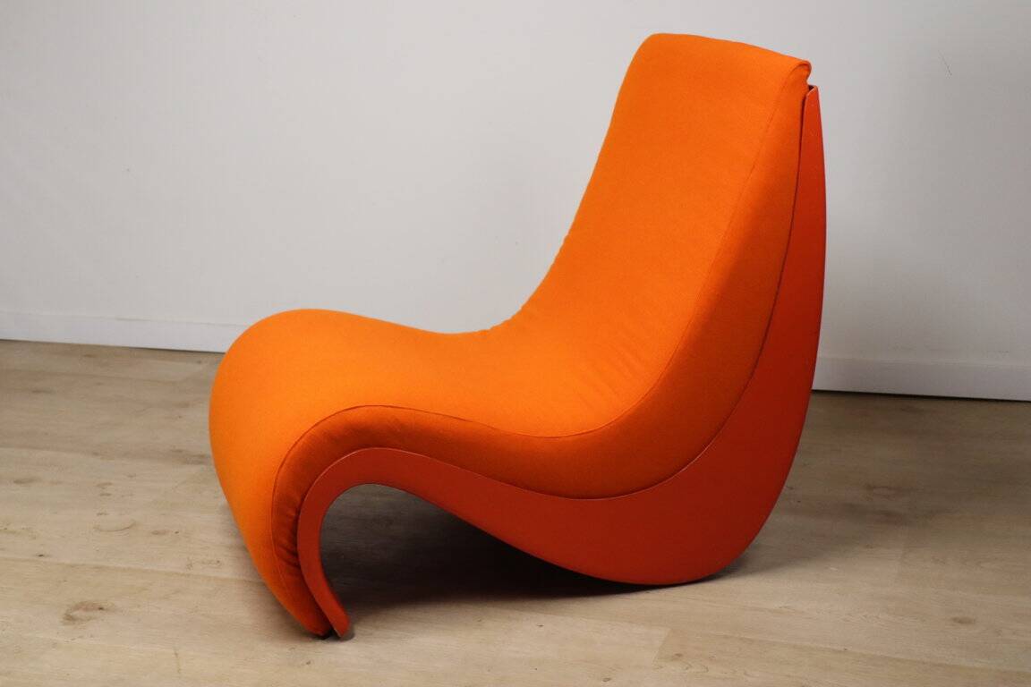 Vintage organic armchair in orange fabric and fiber, 1970