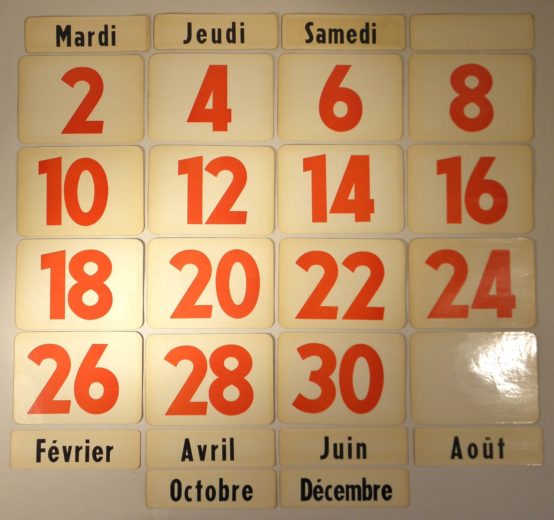 Perpetual calendar 60s