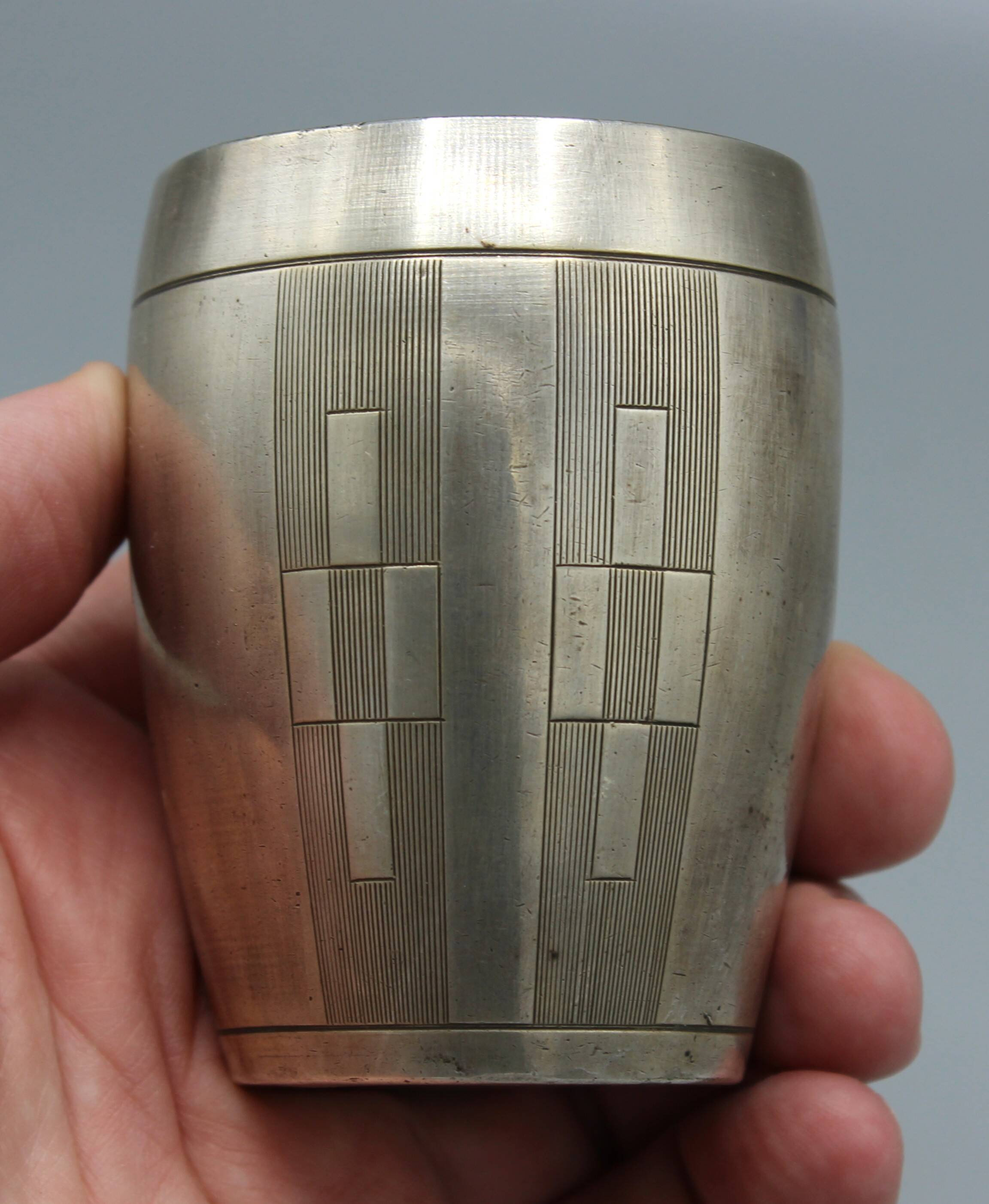 Silver-plated metal cup signed ravinet denfert - art deco