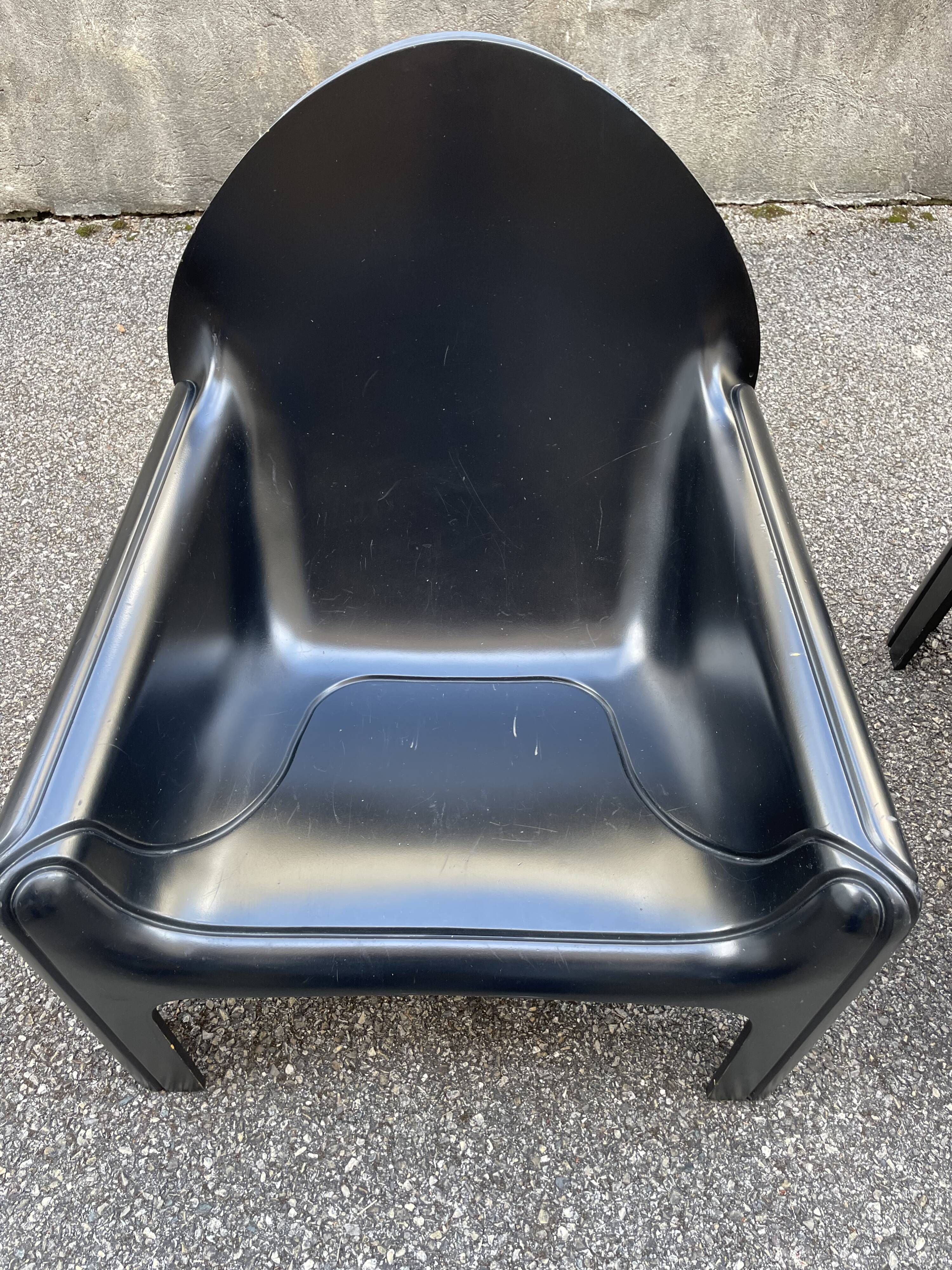 4794 armchair by Gae Aulenti for Kartell