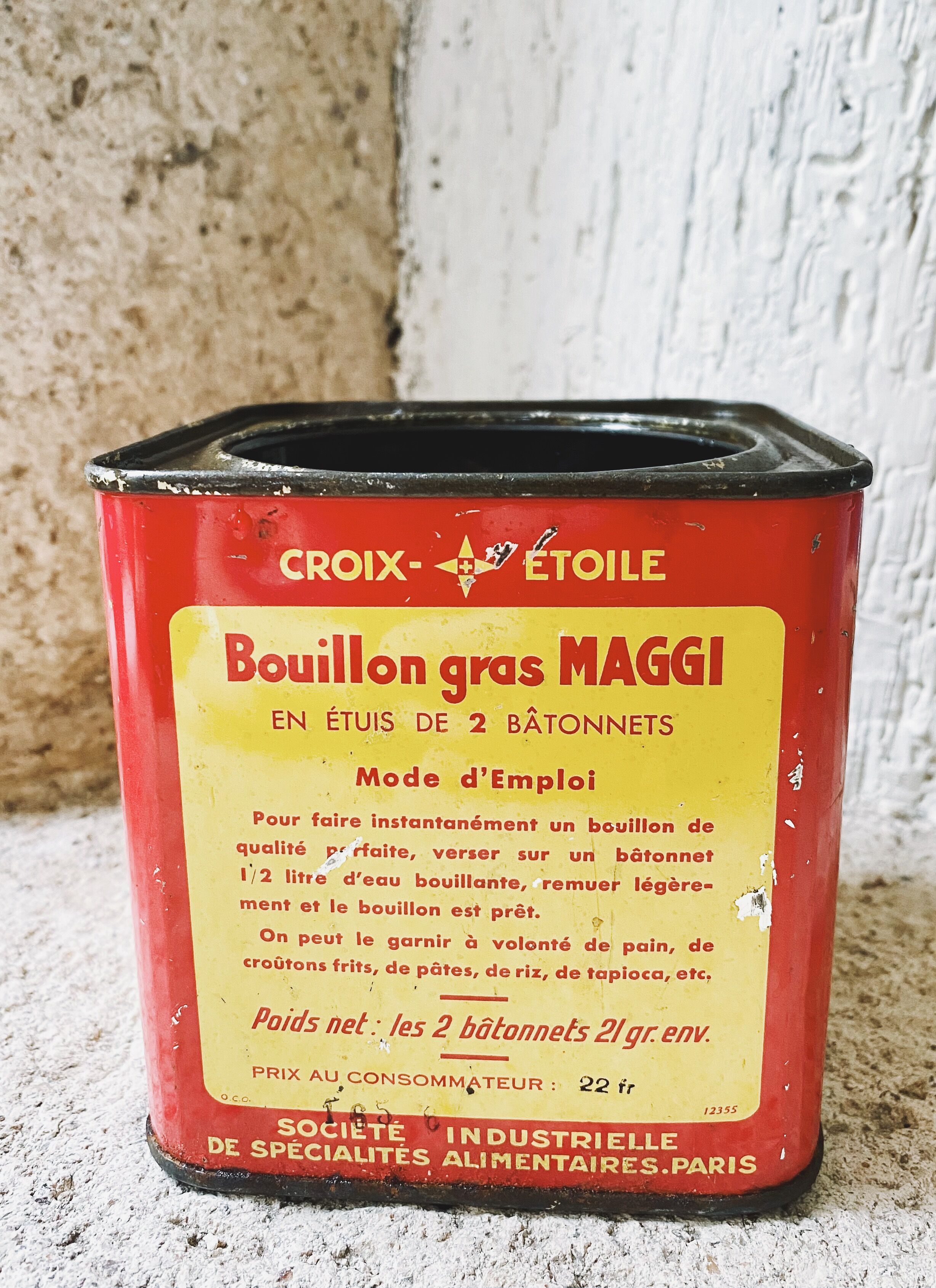 Box broth kub maggi