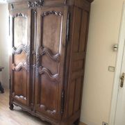 Armoire en chêne style Louis XV