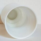 Vase en opaline sur pied début XXème