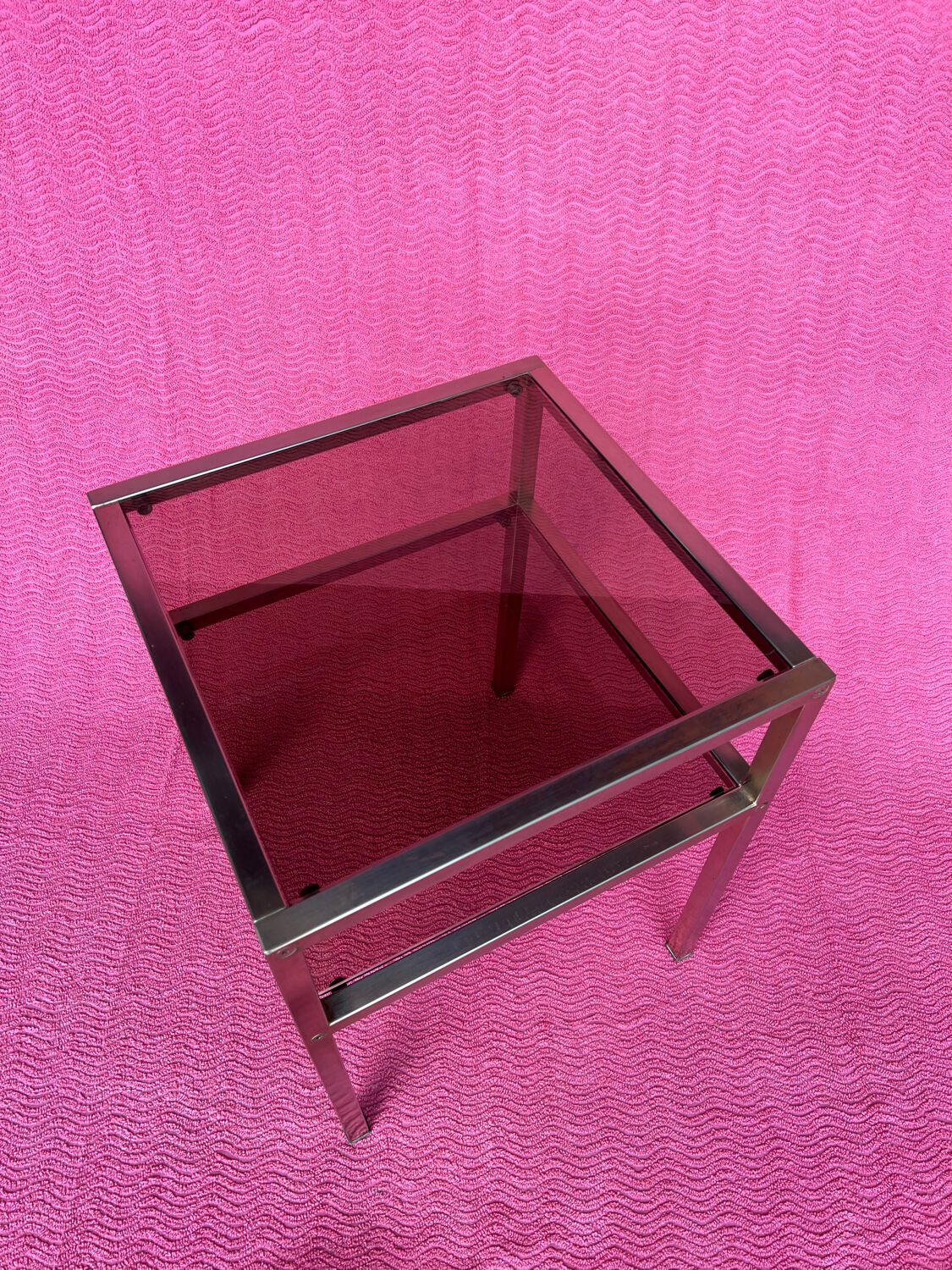 VINTAGE 1970 RECTANGULAR COFFEE TABLE WITH SQUARE CHROME TUBES AND 3 SHELVES