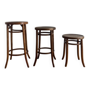Suite de 3 tabourets - thonet bois