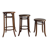 Set of 3 curved wooden bistro stools – Michael Thonet style –