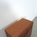 Teak fineer kastje met lades, nr. 2