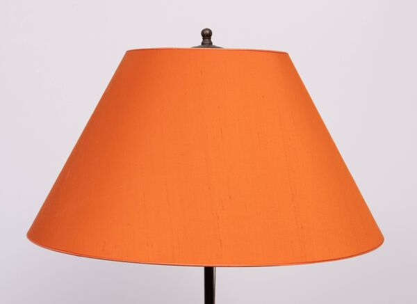 Lampadaire néo-baroque en laiton massif France années 1950