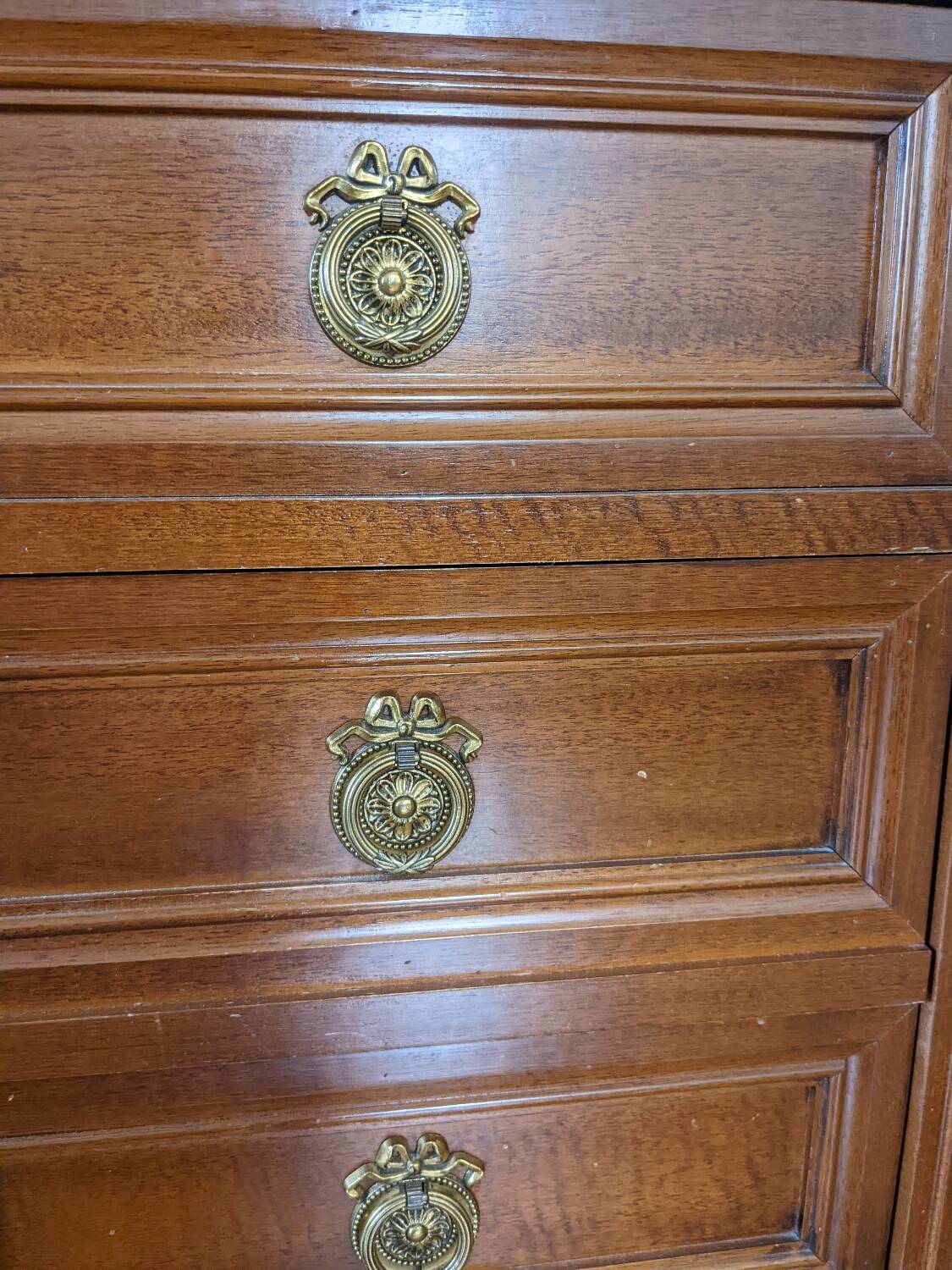 Louis XVI chiffonier and small furniture set