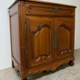 Bahut walnut Louis XV period of the late eighteenth century.
