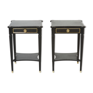 Paire de tables de chevet