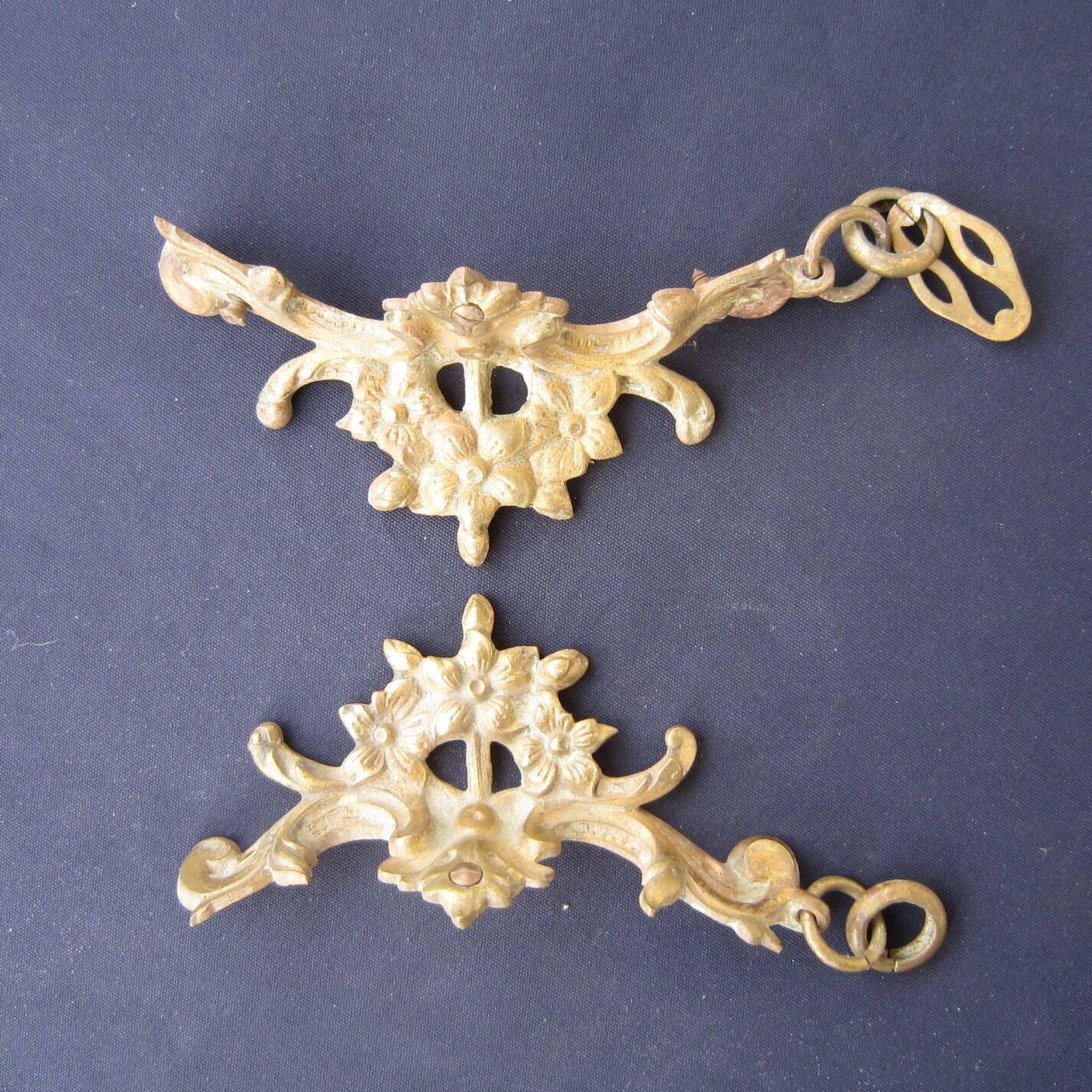 Set of 2 curved furniture bronze