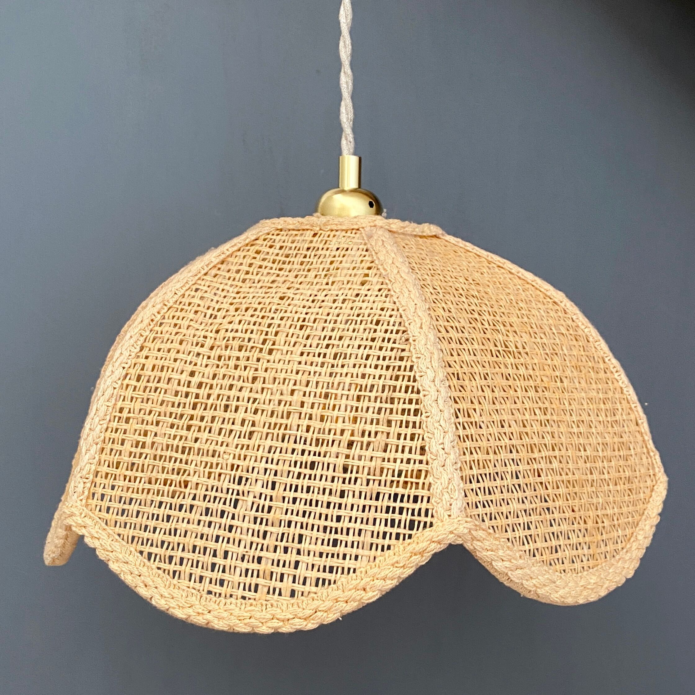 Suspension lamp vintage pink