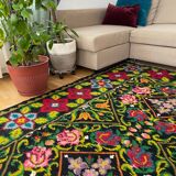 Oltenian floral rug, handwoven in wool, Romania