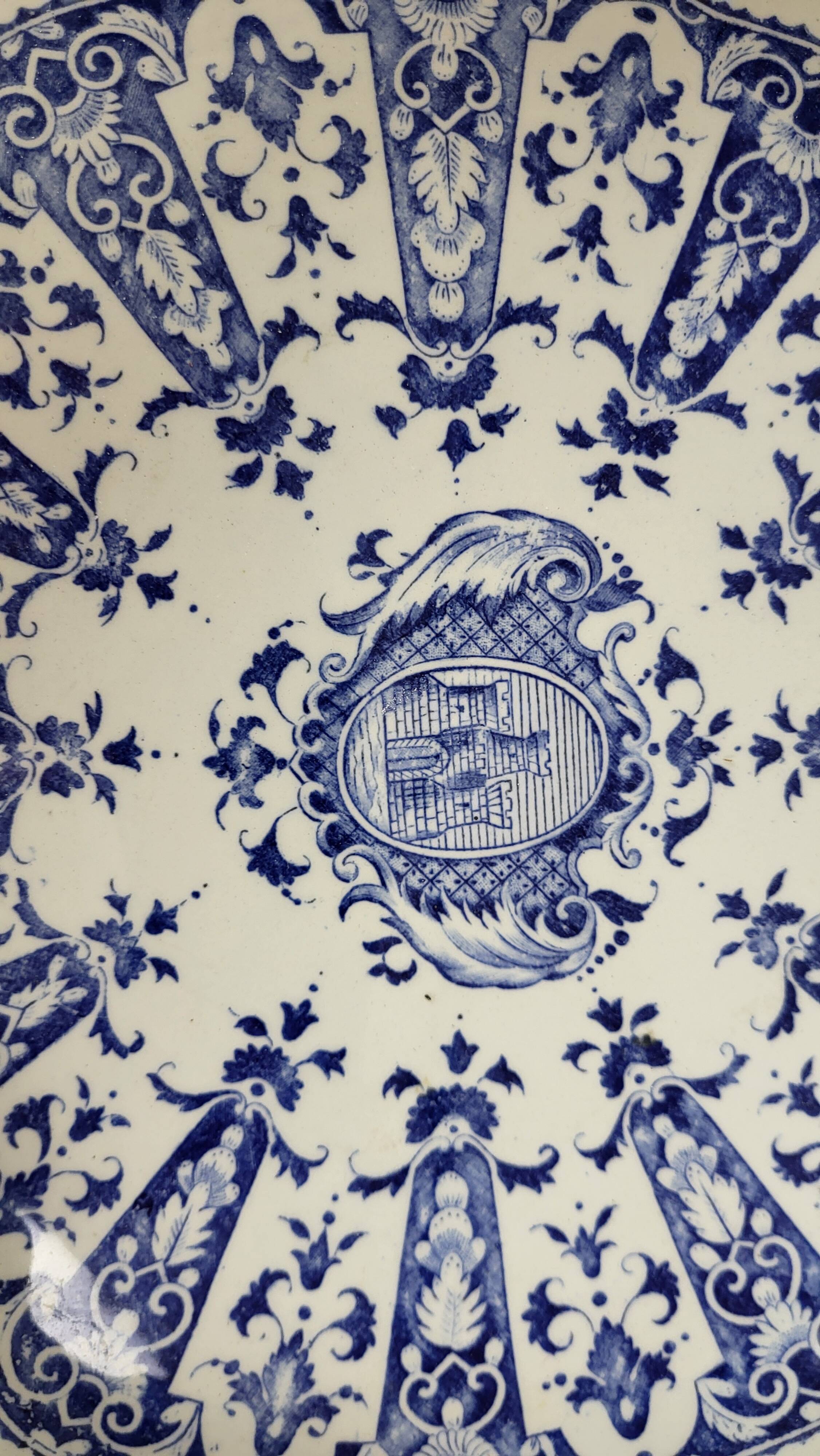 20th century Gien earthenware basin