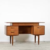 Bureau en teck de Kofod Larsen pour G Plan, modèle Mid-Century