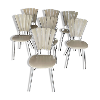 Suite of vintage petal chairs