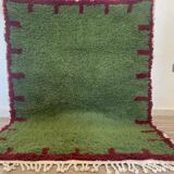 Traditional handmade pure wool rug, green, size 150 x 250 cm