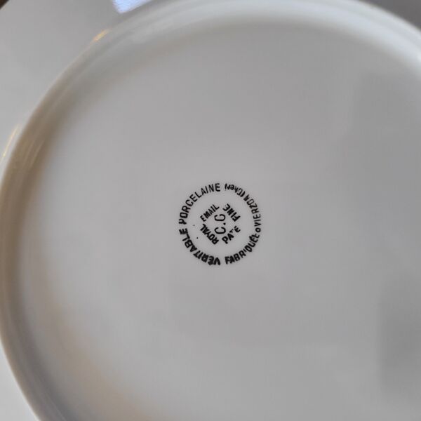 Assiettes à dessert & Plat Porcelaine Royal Émail de Vierzon