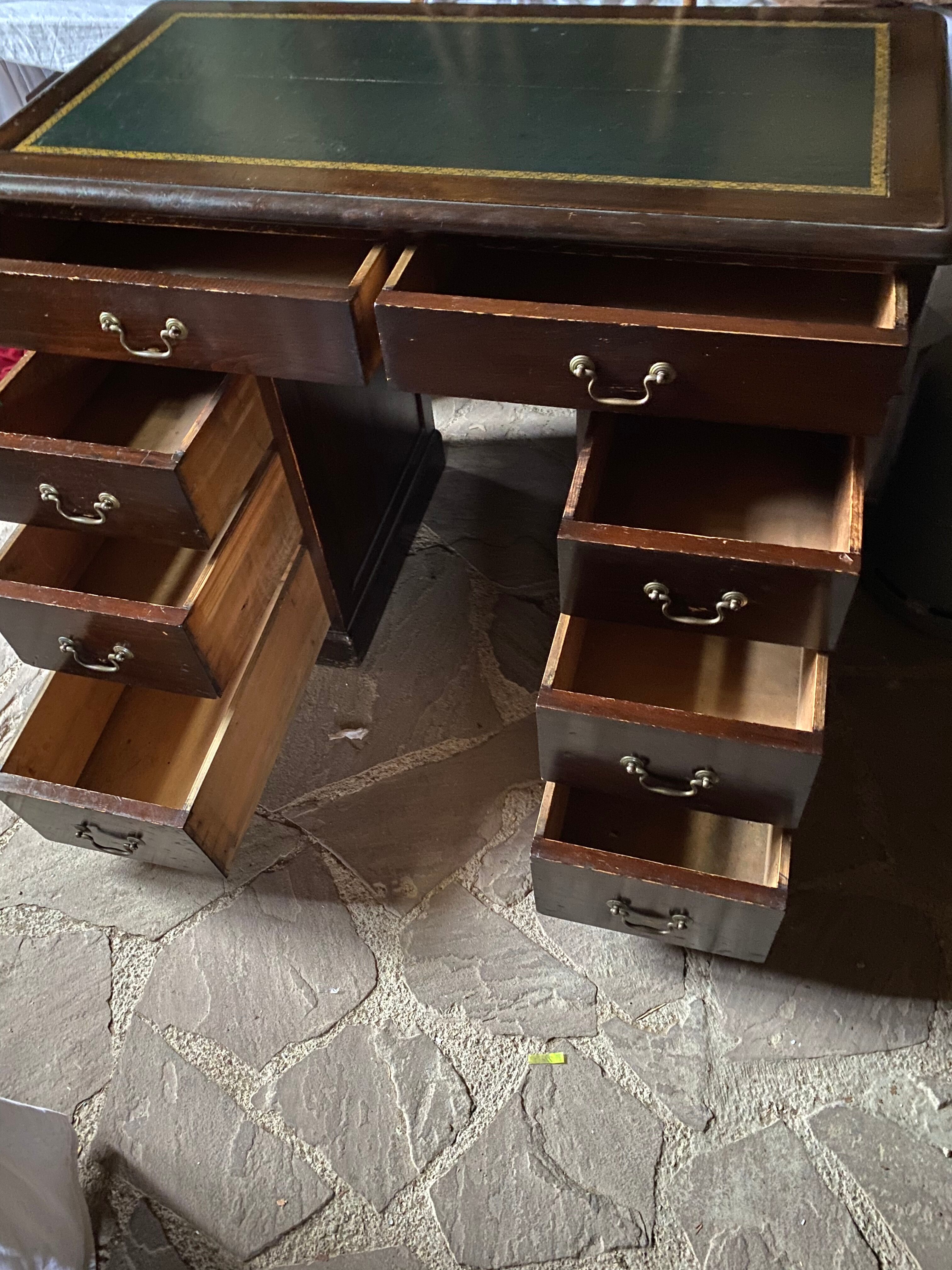 Old English desktop/console early XX