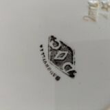 Dish decorated with apricot basket, Badonviller earthenware factory