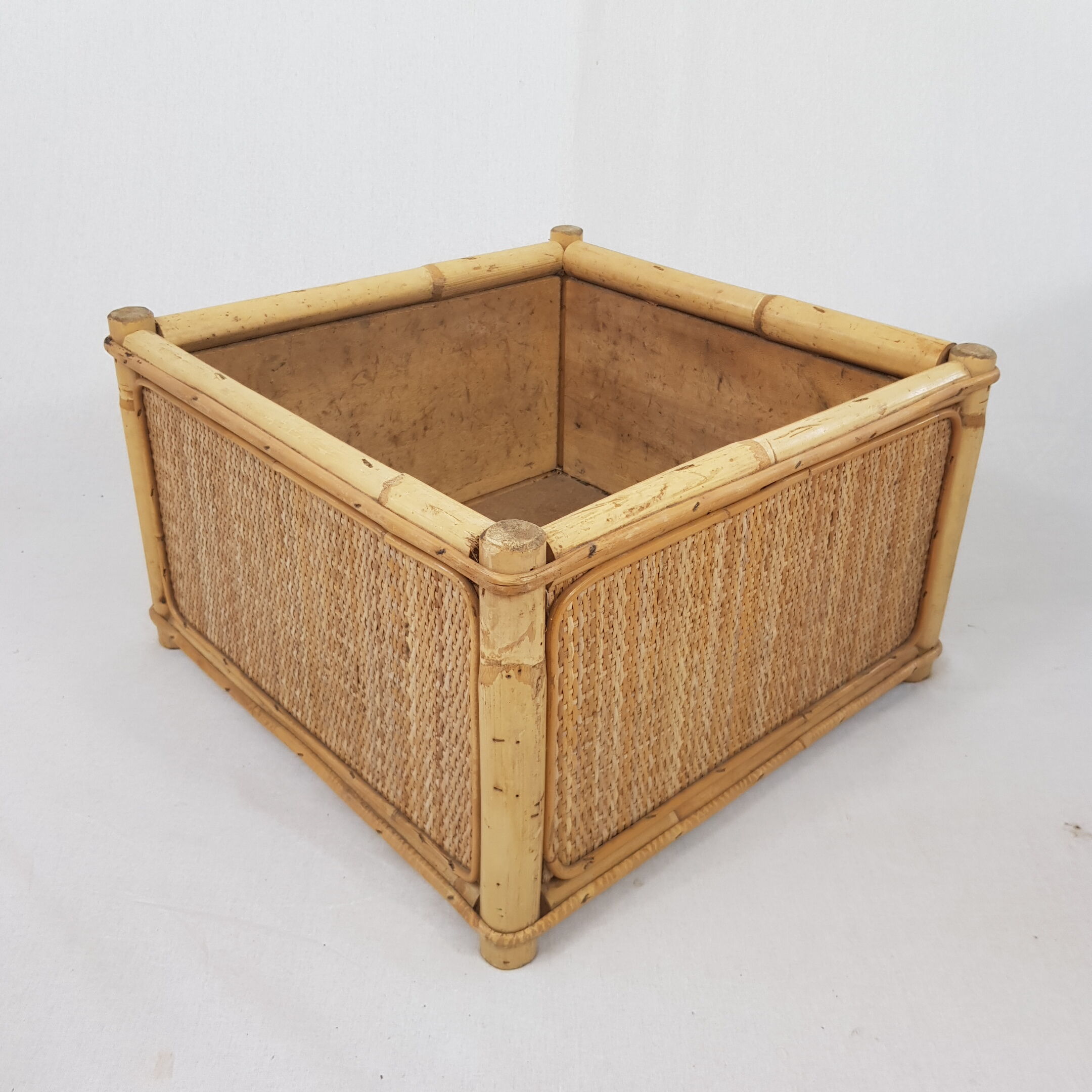 Square-shaped indoor gardener in vintage rattan bamboo