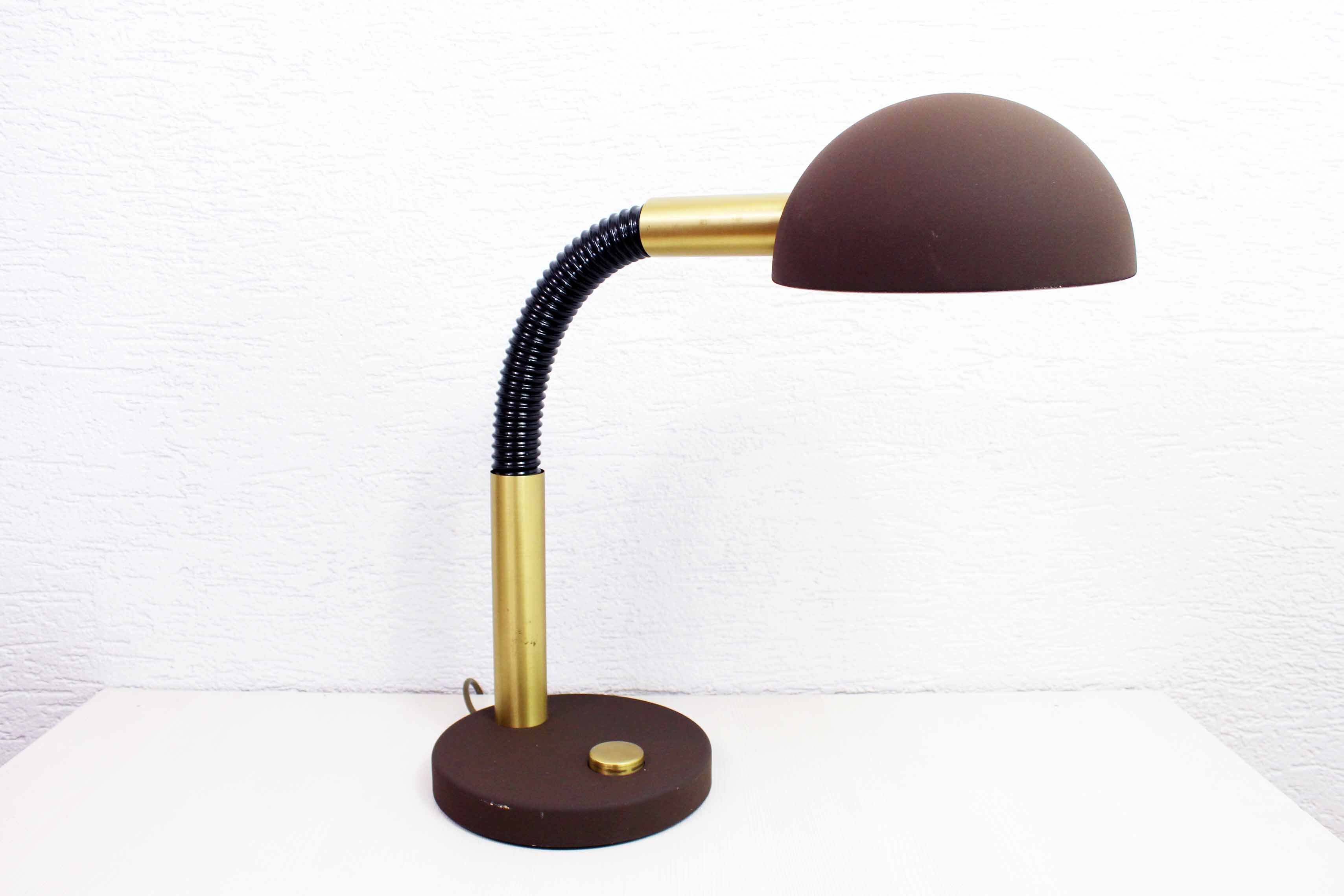 Hillebrand desk lamp