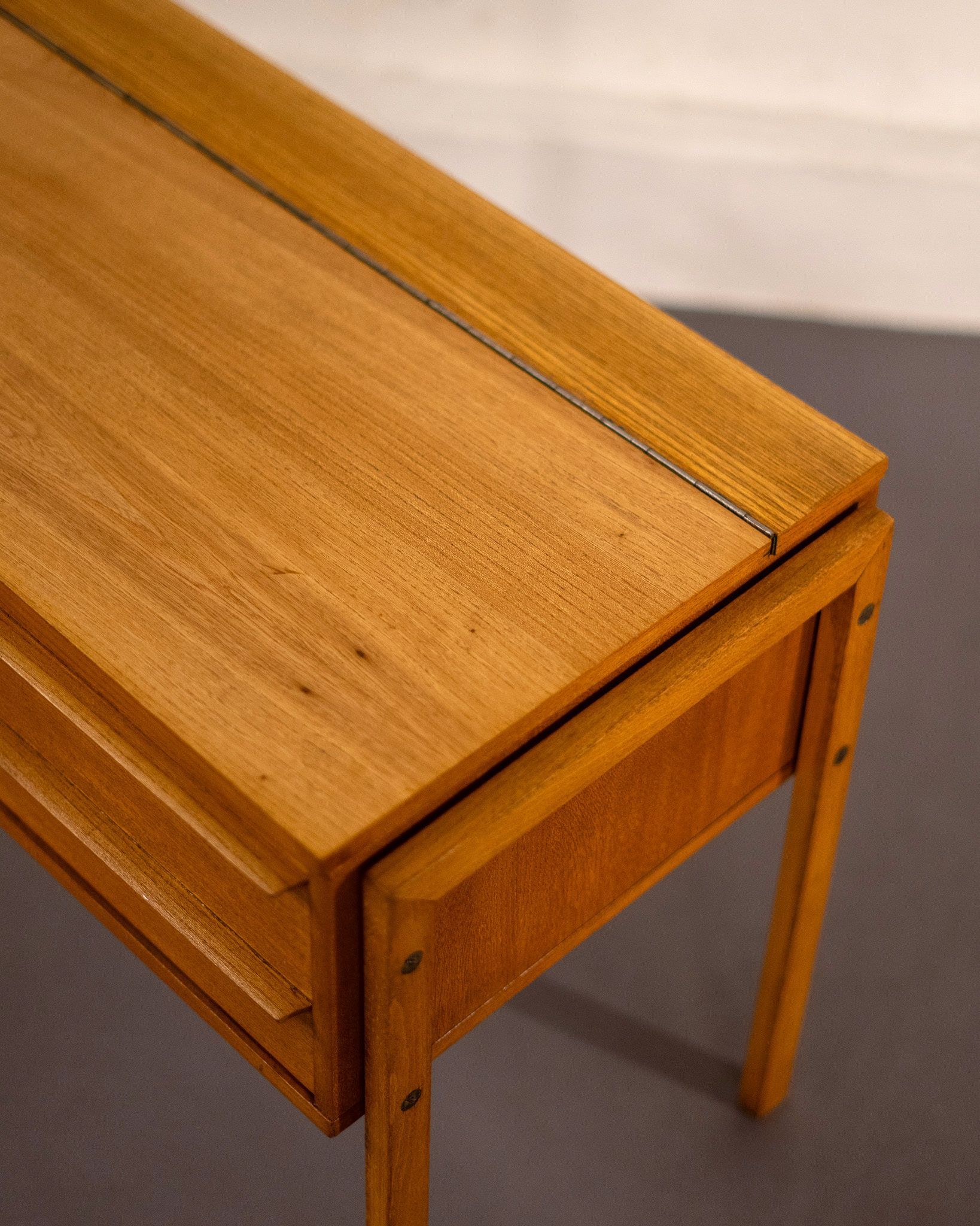 Horn Moebel sewing box long