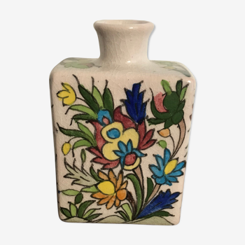Iranian vase with a plant motif