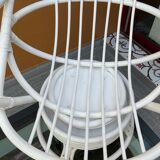 White rattan swivel chair