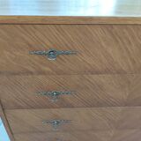 Oak chest of drawers