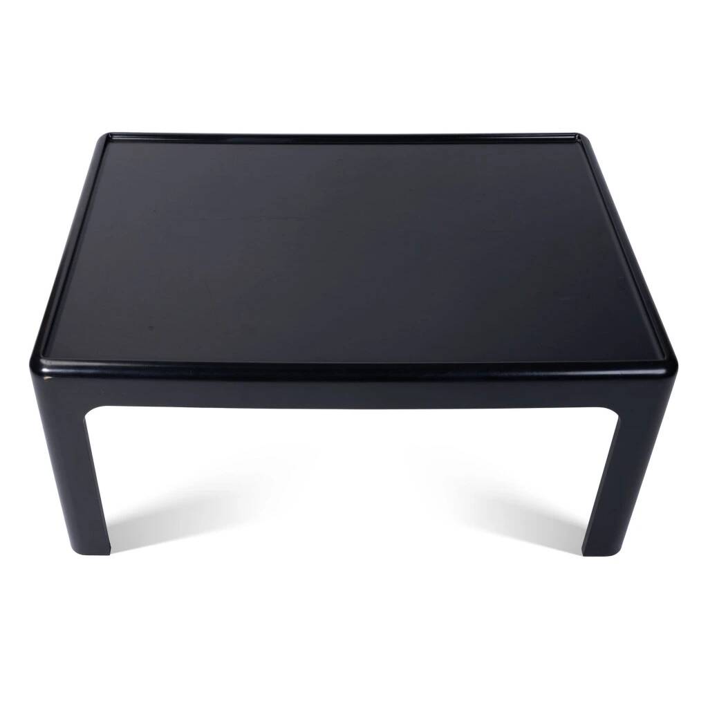 Model 08/21 coffee table by Peter Ghyczy for the Horn Collection